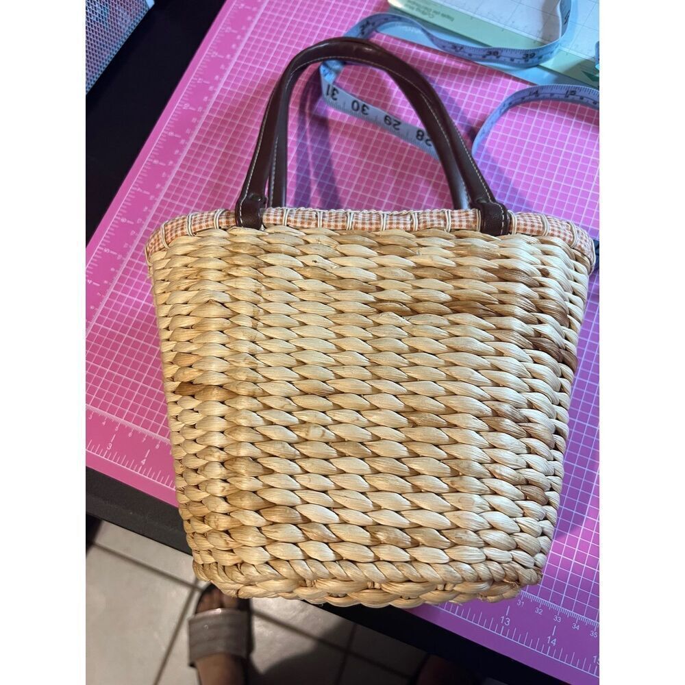 Juiciful Wicker Handbag - Picture 9 of 10